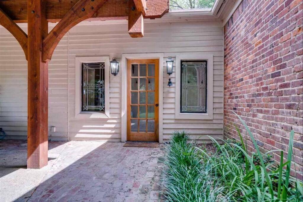 Elegant 6 Bedroom Home In Heart Of Μέμφις Εξωτερικό φωτογραφία